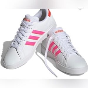 Adidas Women's Originals Grand Court 2.0 White/Lucid Pink/Bright Red. NWOT!